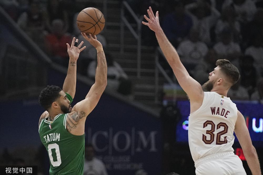 高团队配合 高团队配合